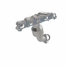 Load image into Gallery viewer, MagnaFlow Exhaust Products 4583862 California CARB Manifold Catalytic Converter for Select Chevrolet Colorado, GMC Canyon, Hummer H3, Isuzu i-350