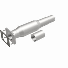 Load image into Gallery viewer, MagnaFlow Exhaust Products 5561482 California CARB Direct-Fit Catalytic Converter for Select Cadillac DTS