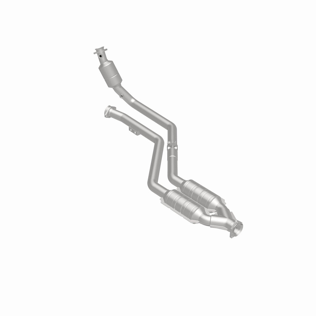 MagnaFlow Exhaust Products 444059 California CARB Direct-Fit Catalytic Converter for Select Mercedes-Benz CLK320