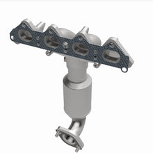 Load image into Gallery viewer, MagnaFlow Exhaust Products 452038 California CARB Manifold Catalytic Converter for Select Hyundai Elantra, Hyundai Tiburon