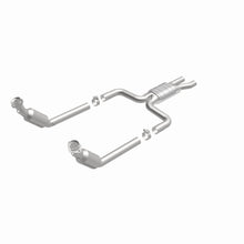 Load image into Gallery viewer, MagnaFlow Exhaust Products 4561082 California CARB Direct-Fit Catalytic Converter for Select Ford Thunderbird, Lincoln LS