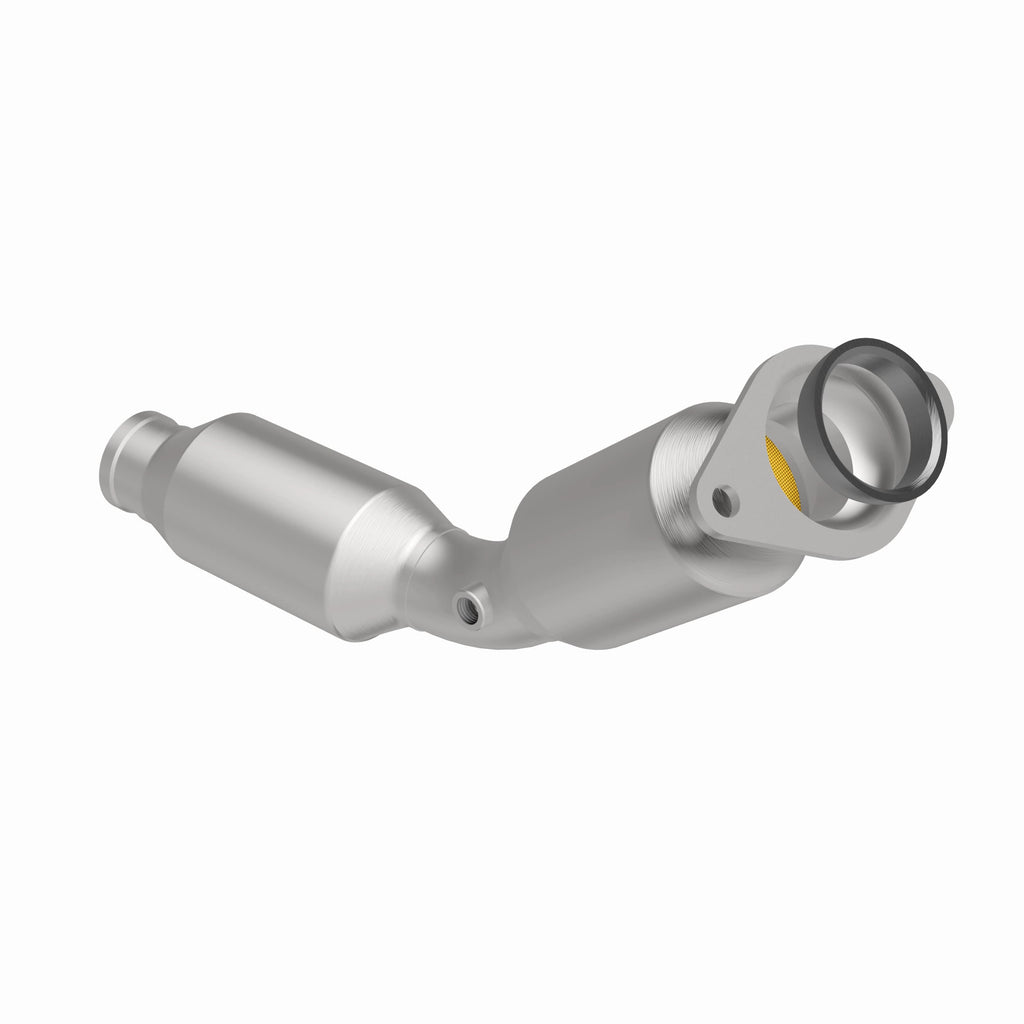 MagnaFlow Exhaust Products 52456 OEM Grade Semi-Direct Fit Catalytic Converter for Select Lexus CT200h, Toyota Prius V