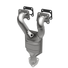 Load image into Gallery viewer, MagnaFlow Exhaust Products 452023 California CARB Manifold Catalytic Converter for Select Nissan 200SX, Nissan Sentra