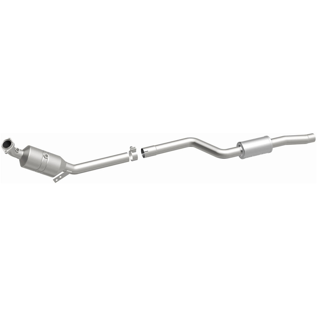 MagnaFlow Exhaust Products 5561919 California CARB Direct-Fit Catalytic Converter for Select Mercedes-Benz C300, Mercedes-Benz C350, Mercedes-Benz E350
