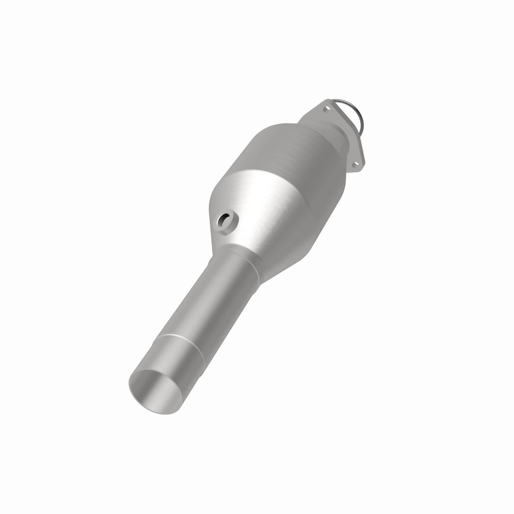 MagnaFlow Exhaust Products 4481957 California CARB Direct-Fit Catalytic Converter for Select Volkswagen Golf, Volkswagen Jetta, Volkswagen Passat