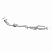 Load image into Gallery viewer, MagnaFlow Exhaust Products 24435 HM Grade Direct-Fit Catalytic Converter for Select Toyota Camry