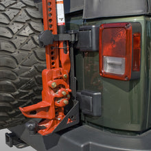 Load image into Gallery viewer, Rugged Ridge 11586.08 Off-Road Jack Mount Spacer Kit for Select Jeep Wrangler, Jeep Wrangler JK