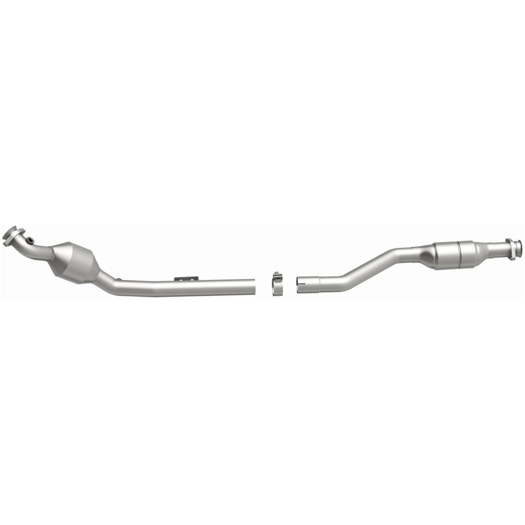 MagnaFlow Exhaust Products 51628 OEM Grade Direct-Fit Catalytic Converter for Select Mercedes-Benz E430