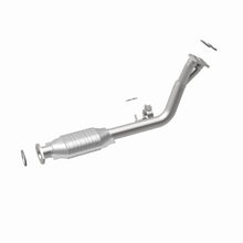 Load image into Gallery viewer, MagnaFlow Exhaust Products 24286 HM Grade Direct-Fit Catalytic Converter for Select Toyota 4Runner