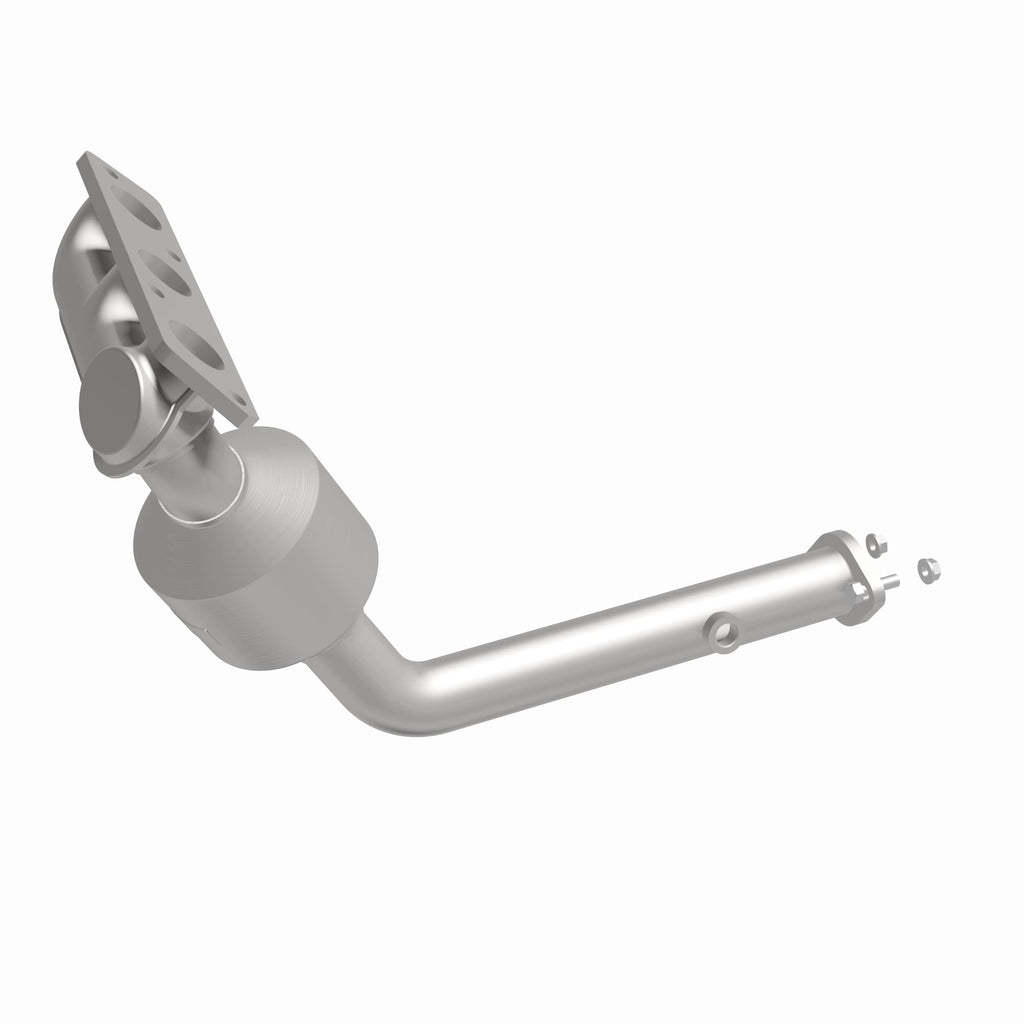 MagnaFlow Exhaust Products 51883 OEM Grade Manifold Catalytic Converter for Select Land Rover Freelander