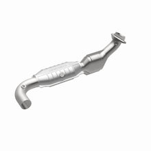 Load image into Gallery viewer, MagnaFlow Exhaust Products 447177 California CARB Direct-Fit Catalytic Converter for Select Ford E-150 Econoline, Ford E-150 Econoline Club Wagon, Ford Expedition, Ford F-150, Ford F-250