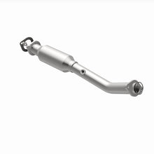 Load image into Gallery viewer, MagnaFlow Exhaust Products 5592218 California CARB Direct-Fit Catalytic Converter for Select INFINITI QX56, Nissan Armada, Nissan TITAN