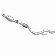 Load image into Gallery viewer, MagnaFlow Exhaust Products 5551370 California CARB Direct-Fit Catalytic Converter for Select Porsche Cayenne