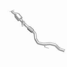 Load image into Gallery viewer, MagnaFlow Exhaust Products 5551370 California CARB Direct-Fit Catalytic Converter for Select Porsche Cayenne