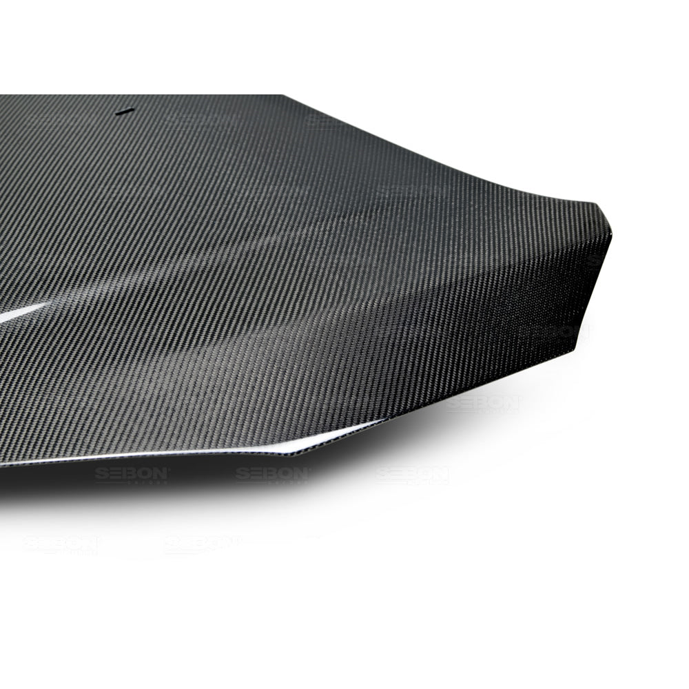 12-13-Ford-Focus-Rs-Style-Carbon-Fiber-Hood