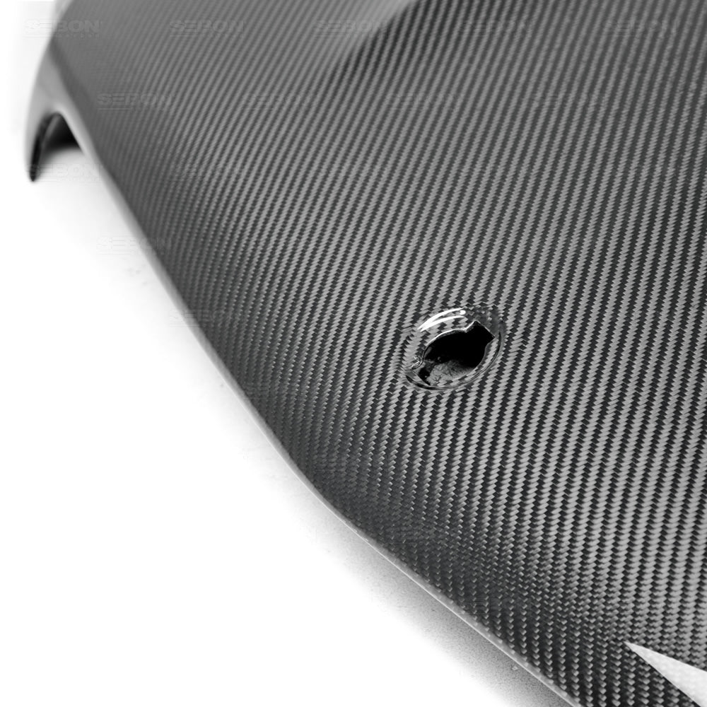 12-14-Mercedes-C-Class-Gt-Style-Carbon-Fiber-Hood