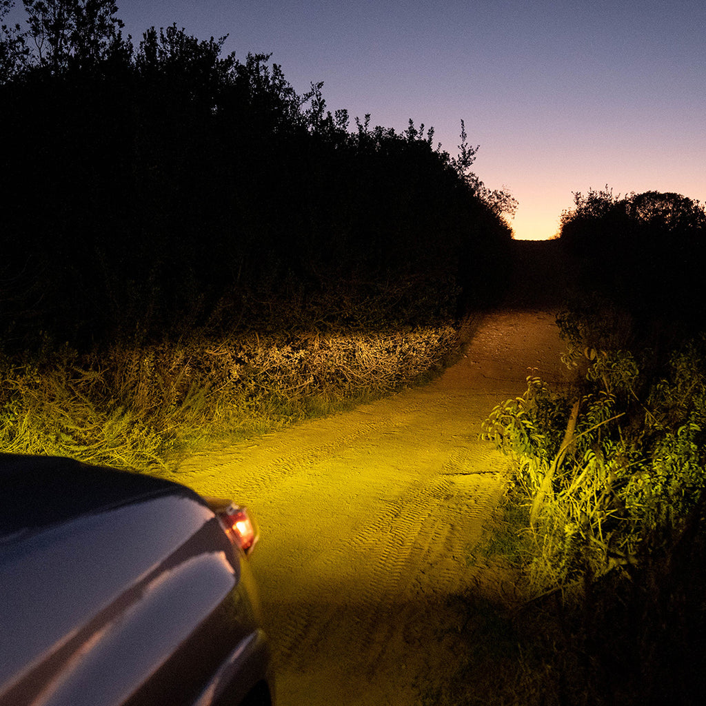 12-21-Toyota-TacomaTundra4Runner-Squadron-R-Fog-Pocket-Light-Kit---Sae-Amber