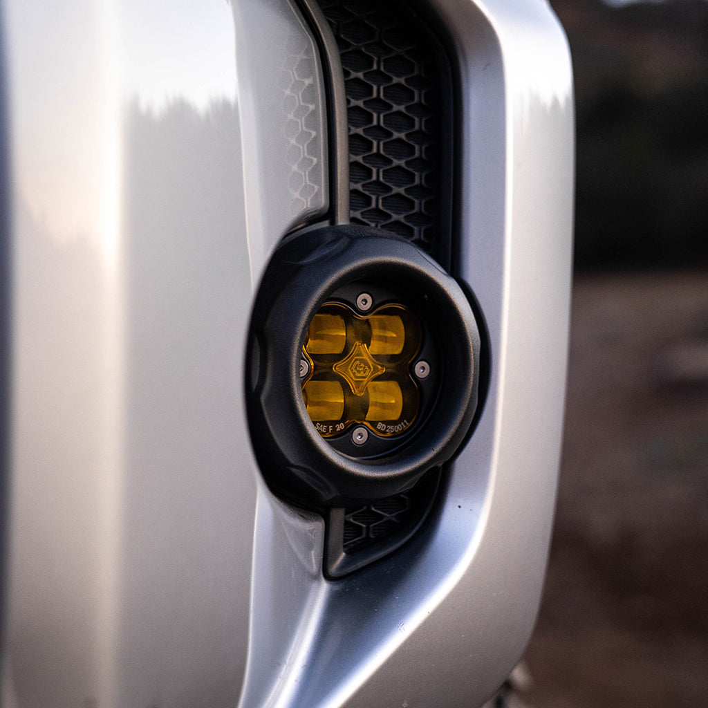 12-21-Toyota-TacomaTundra4Runner-Squadron-R-Fog-Pocket-Light-Kit---Sae-Amber