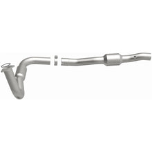 Load image into Gallery viewer, MagnaFlow Exhaust Products 52492 OEM Grade Direct-Fit Catalytic Converter for Select Chevrolet Silverado HD, Chevrolet Silverado 3500, GMC Sierra HD, GMC Sierra
