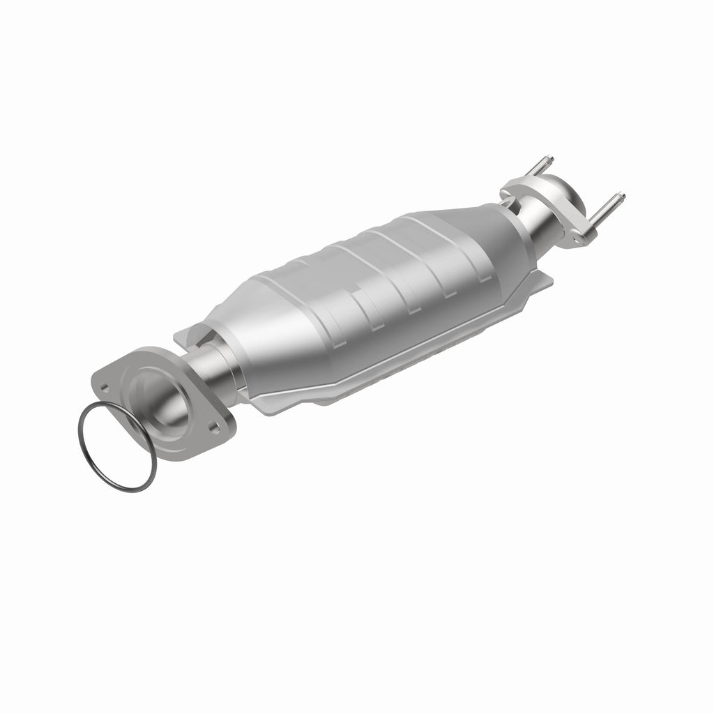 MagnaFlow Exhaust Products 49978 OEM Grade Direct-Fit Catalytic Converter for Select Ford Five Hundred, Ford Freestyle, Mercury Montego
