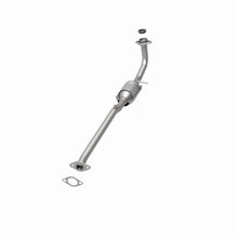 Load image into Gallery viewer, MagnaFlow Exhaust Products 23654 HM Grade Direct-Fit Catalytic Converter for Select Chevrolet Metro, Geo Metro