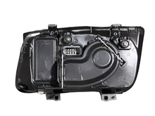 Load image into Gallery viewer, ANZO USA 121169 Crystal Headlight Set for Select Volkswagen Jetta