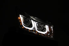 Load image into Gallery viewer, ANZO USA 121461 Projector Headlight Set for Select Chevrolet Cruze