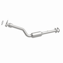 Load image into Gallery viewer, MagnaFlow Exhaust Products 4561053 California CARB Direct-Fit Catalytic Converter for Select Saturn L100, Saturn L200, Saturn L300, Saturn LW200