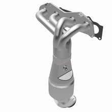 Load image into Gallery viewer, MagnaFlow Exhaust Products 5531291 California CARB Manifold Catalytic Converter for Select Toyota Camry, Toyota Solara