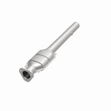 Load image into Gallery viewer, MagnaFlow Exhaust Products 23204 HM Grade Direct-Fit Catalytic Converter for Select Ford E-250 Econoline, Ford E-450 Econoline Super Duty, Ford Econoline Super Duty