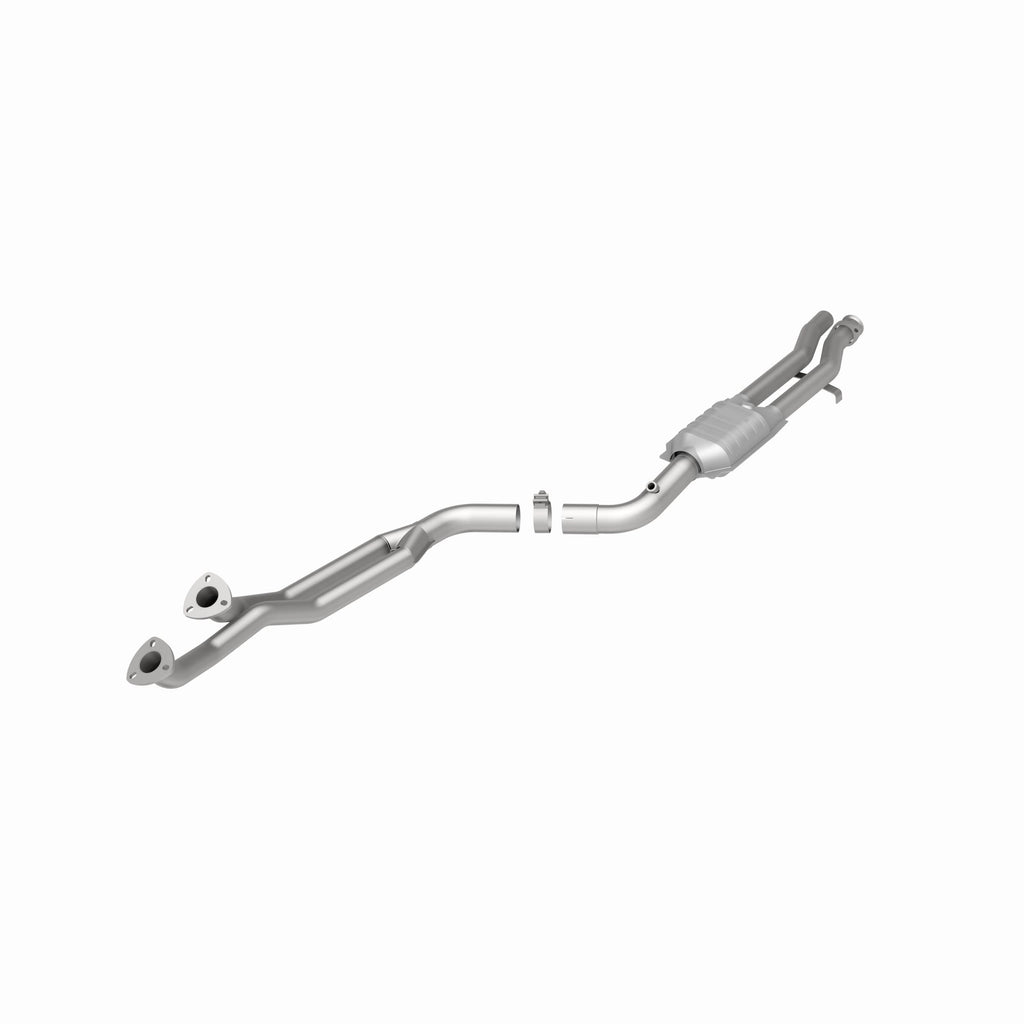 MagnaFlow Exhaust Products 23802 Standard Grade Direct-Fit Catalytic Converter for Select BMW 325i, BMW 325is