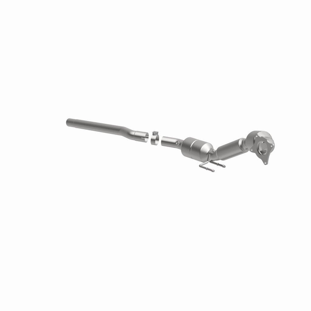 MagnaFlow Exhaust Products 52380 OEM Grade Direct-Fit Catalytic Converter for Select Volkswagen CC, Volkswagen Passat