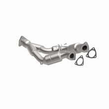 Load image into Gallery viewer, MagnaFlow Exhaust Products 24349 HM Grade Direct-Fit Catalytic Converter for Select Porsche Cayenne, Volkswagen Touareg