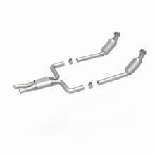 Load image into Gallery viewer, MagnaFlow Exhaust Products 23936 HM Grade Direct-Fit Catalytic Converter for Select Ford Thunderbird, Lincoln LS