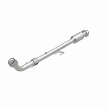 Load image into Gallery viewer, MagnaFlow Exhaust Products 5671998 California CARB Direct-Fit Catalytic Converter for Select Toyota Camry