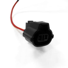 Load image into Gallery viewer, 13-18-Ram-150025003500-Stock-Led-Tail-Lights-To--Tail-Lights-Converters