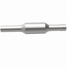 Load image into Gallery viewer, MagnaFlow Exhaust Products 23221 Standard Grade Direct-Fit Catalytic Converter for Select Jeep Cherokee, Jeep Grand Cherokee, Jeep Wrangler