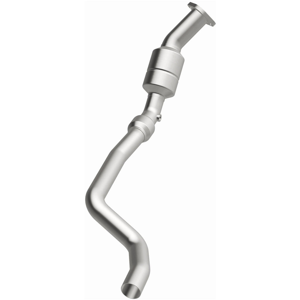 MagnaFlow Exhaust Products 51584 OEM Grade Direct-Fit Catalytic Converter for Select Chrysler 300, Dodge Charger, Dodge Magnum