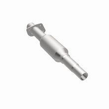 Load image into Gallery viewer, MagnaFlow Exhaust Products 3391475 California CARB Direct-Fit Catalytic Converter for Select Chevrolet Lumina APV, Oldsmobile Silhouette, Pontiac Trans Sport
