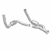 Load image into Gallery viewer, MagnaFlow Exhaust Products 24490 HM Grade Direct-Fit Catalytic Converter for Select Jeep Commander, Jeep Grand Cherokee