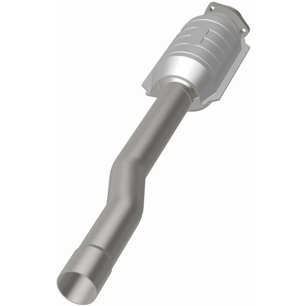 MagnaFlow Exhaust Products 23826 Standard Grade Direct-Fit Catalytic Converter for Select Land Rover Range Rover