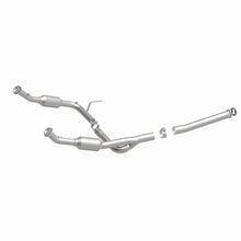 Load image into Gallery viewer, MagnaFlow Exhaust Products 4551013 California CARB Direct-Fit Catalytic Converter for Select Ford Explorer, Mercury Mountaineer