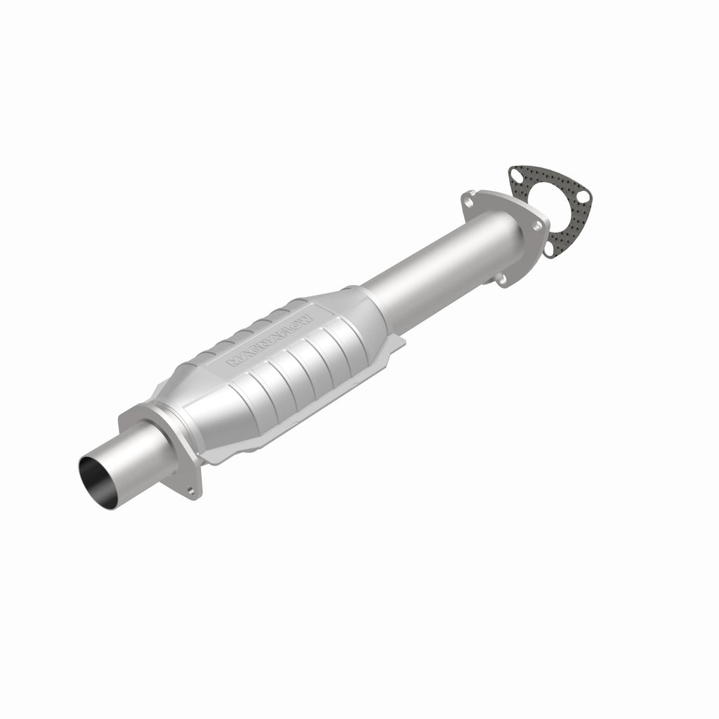 MagnaFlow Exhaust Products 93483 Standard Grade Direct-Fit Catalytic Converter for Select Chevrolet S10, GMC Sonoma