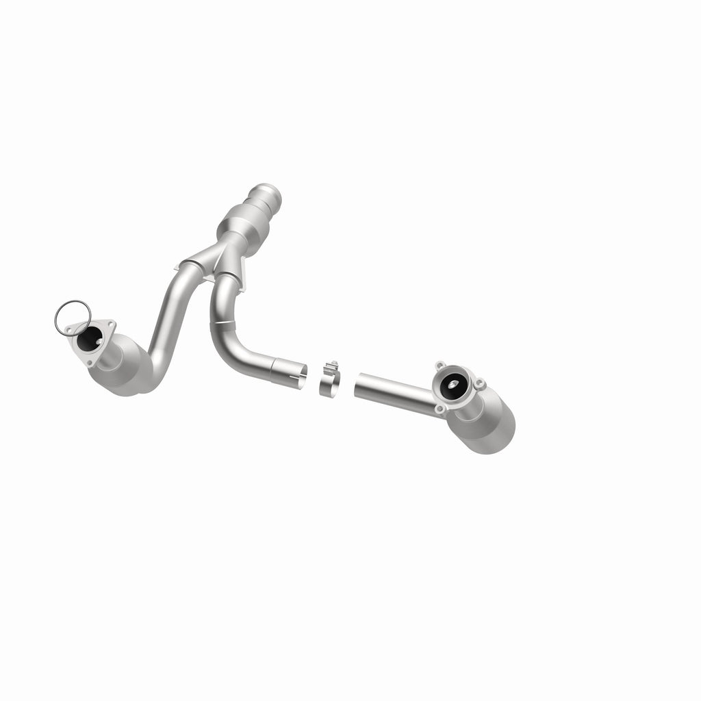 MagnaFlow Exhaust Products 5582617 California CARB Direct-Fit Catalytic Converter for Select Cadillac Escalade, Cadillac Escalade ESV, Chevrolet Silverado 1500, GMC Sierra 1500, GMC Yukon, GMC Yukon XL