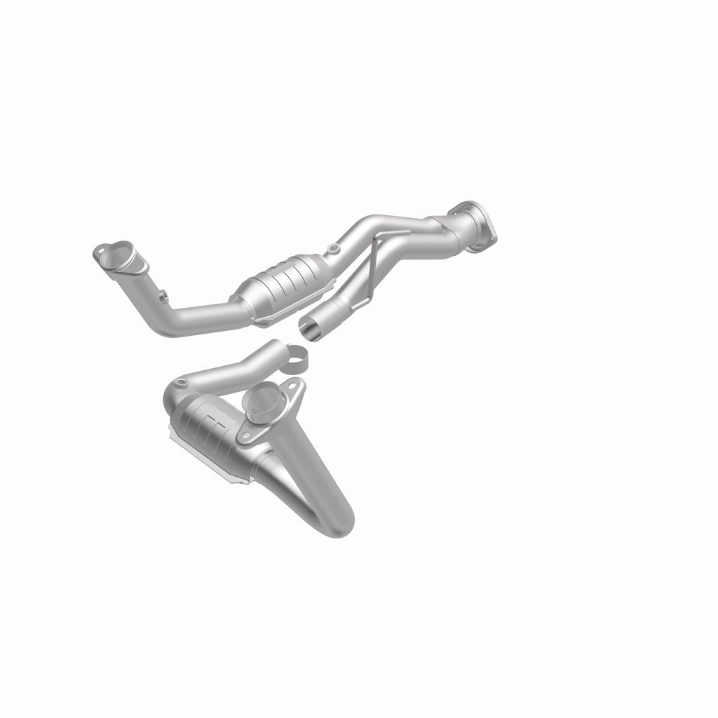 MagnaFlow Exhaust Products 49444 OEM Grade Direct-Fit Catalytic Converter for Select Jeep Commander, Jeep Grand Cherokee