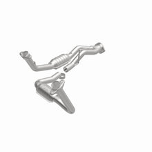 Load image into Gallery viewer, MagnaFlow Exhaust Products 49444 OEM Grade Direct-Fit Catalytic Converter for Select Jeep Commander, Jeep Grand Cherokee