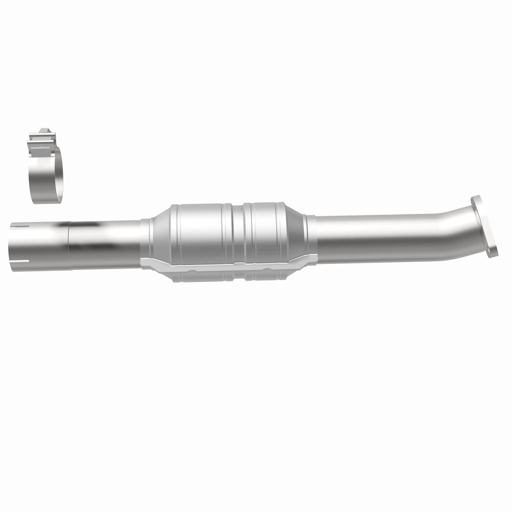 MagnaFlow Exhaust Products 52108 OEM Grade Semi-Direct Fit Catalytic Converter for Select Toyota Venza