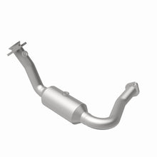 Load image into Gallery viewer, MagnaFlow Exhaust Products 5451677 California CARB Direct-Fit Catalytic Converter for Select Ford Ranger, Mazda B4000