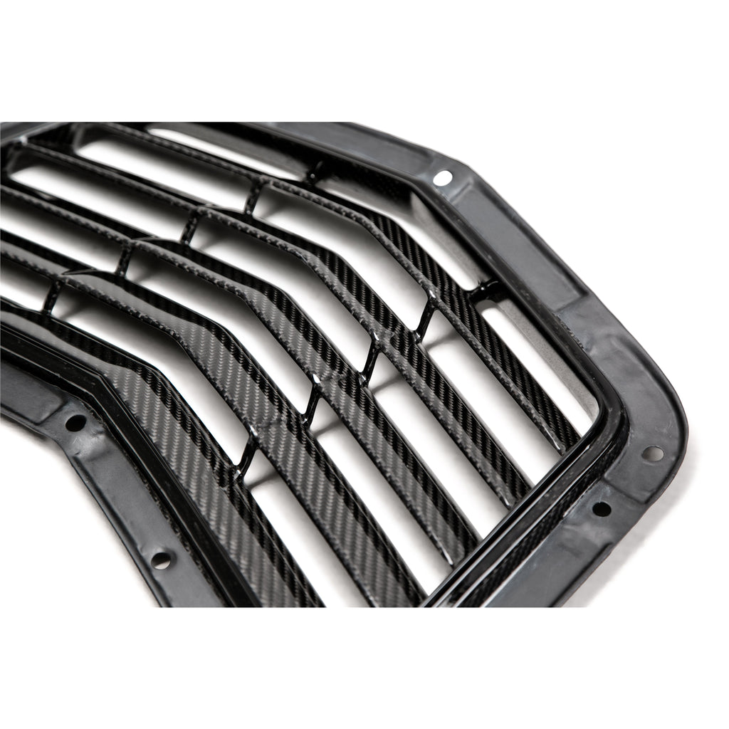 14-Chevrolet-Corvette-C7-Stingray-Hood-Vent