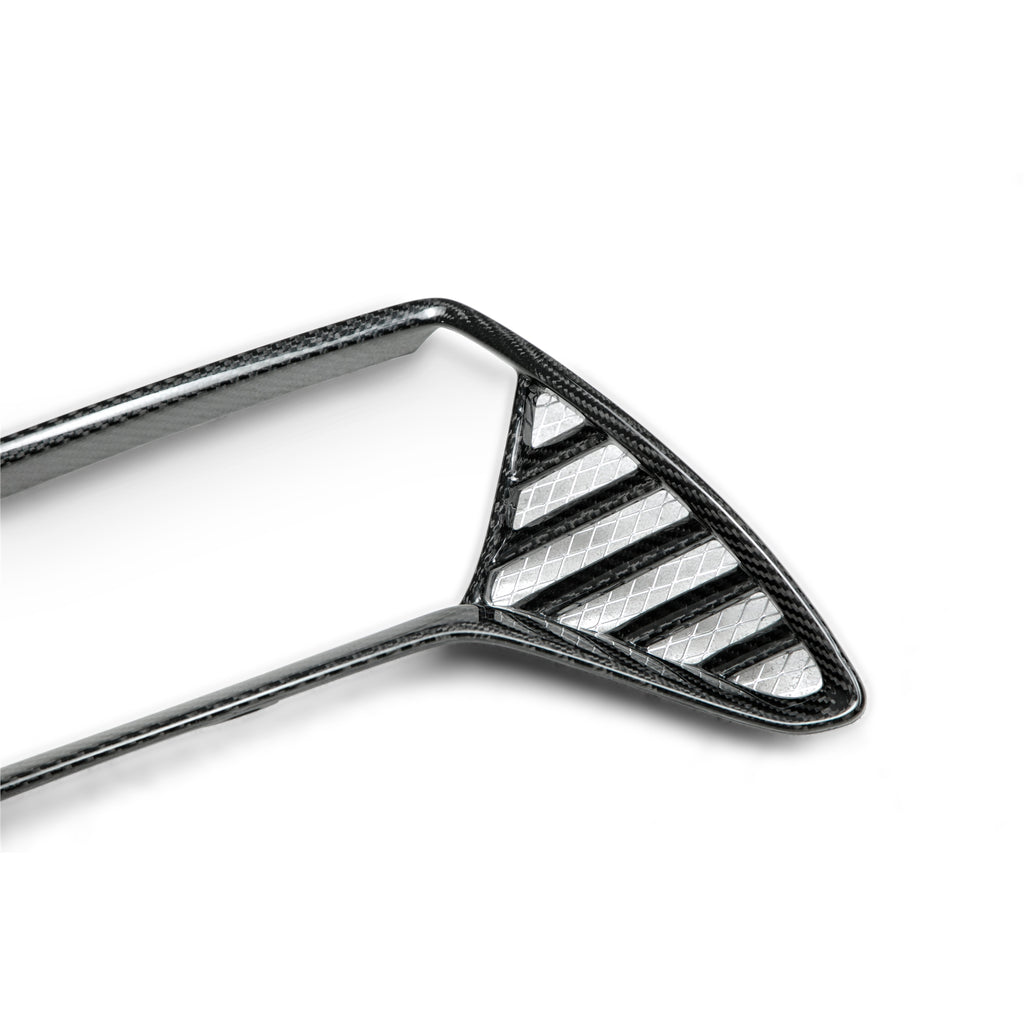 14-Chevrolet-Corvette-C7-StingrayZ06-Taillight-Bezels